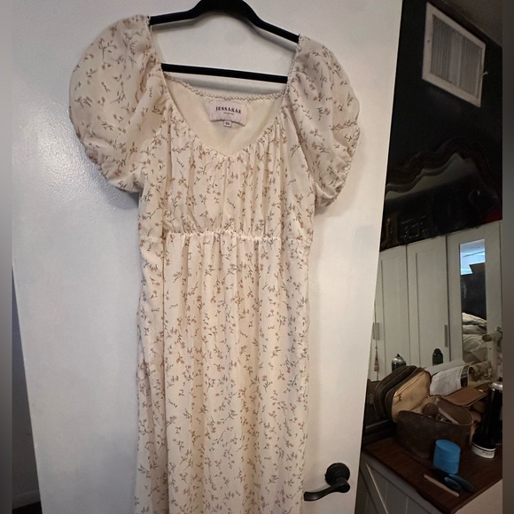 JessaKae Dresses & Skirts - Jessakae Cream Floral Midi Dress